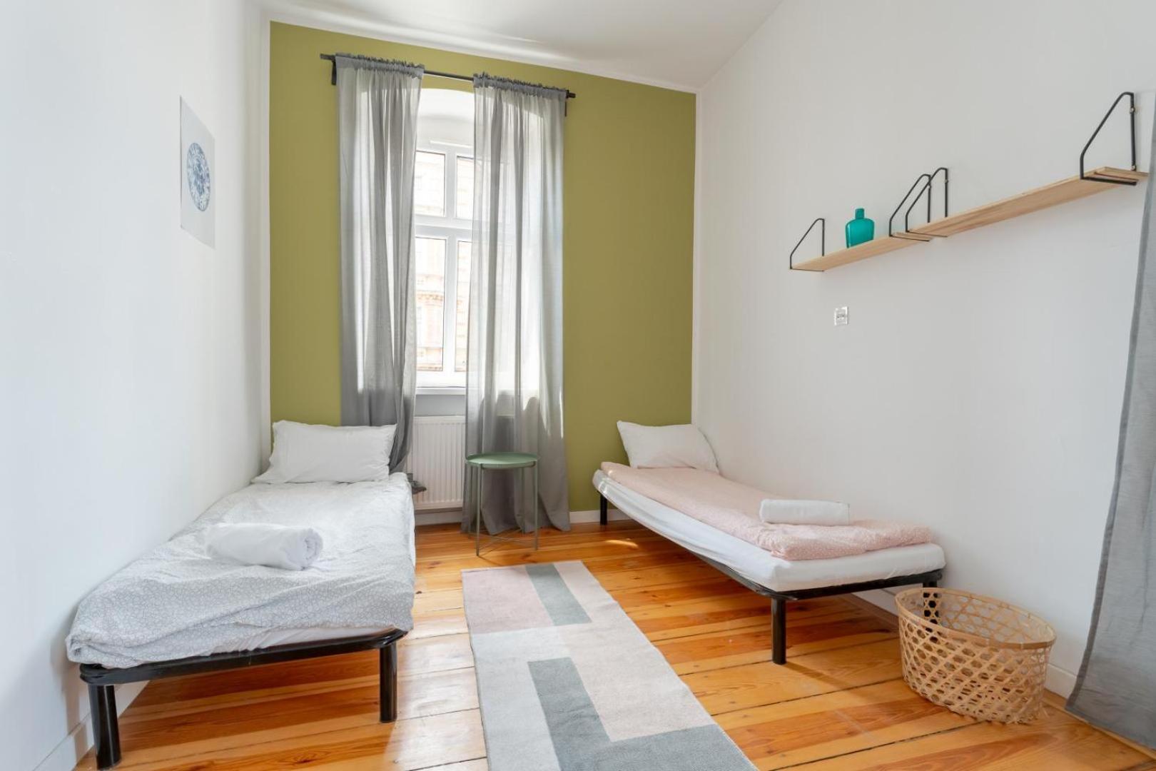 Apartment Przytulne I Budzetowe Na Sienkiewicza Komfort W Zielonym Sercu Wroclawia Wroclaw