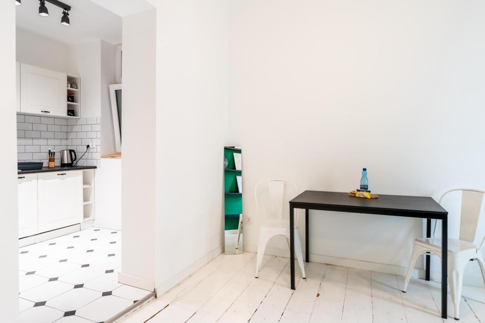 Apartment Przytulne I Budzetowe Na Sienkiewicza Komfort W Zielonym Sercu Wroclawia *