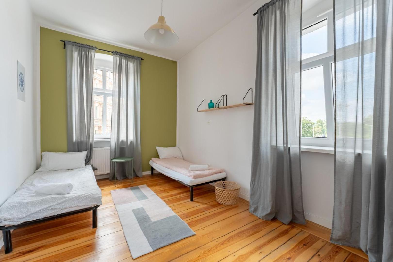Przytulne I Budzetowe Na Sienkiewicza Komfort W Zielonym Sercu Wroclawia Apartment