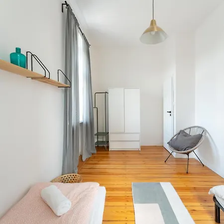 Przytulne I Budzetowe Apartamenty Na Sienkiewicza Komfort W Zielonym Sercu Wroclawia Exterior foto